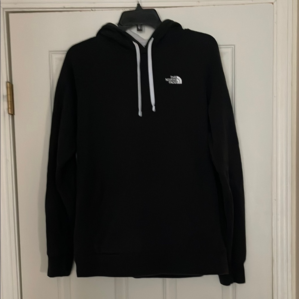 The North Face Women’s Pull Over Black Hoodie